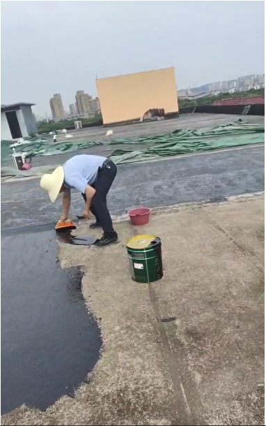 屋頂防水工程啟動(dòng)，保障商戶經(jīng)營(yíng)無(wú)憂